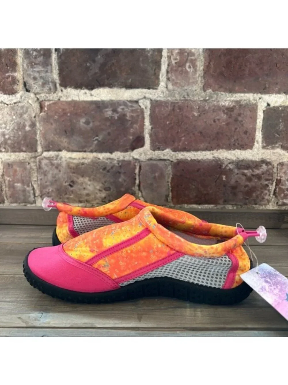 NWT Reel Legends Girls Pink & Orange Water Shoes Sz 4